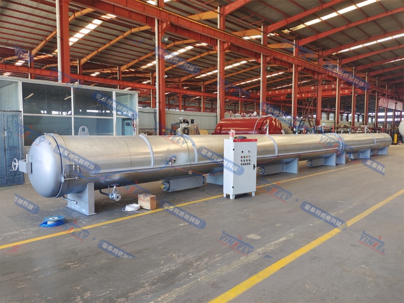 <font color='#FF0000'>定制针对耐压胶管硫化工序的长型硫化罐设备</font>